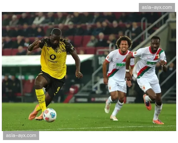 多特蒙德2-2遭奥格斯堡补时绝平，争冠形势急转直下